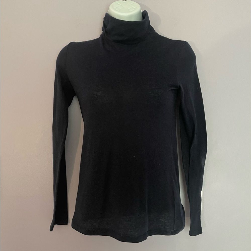 Boden Light as a Featherweight Turtleneck in Navy Blue size XS